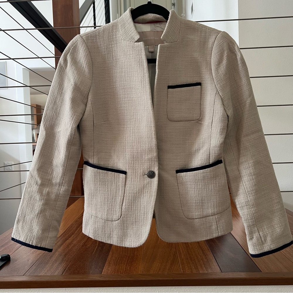 Banana Republic Cream Blazer with Black Accents